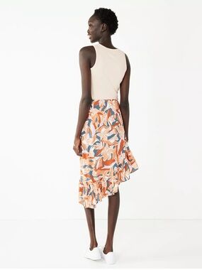Nine West NWT Women's Nine West Asymmetrical Midi Skirt Size M